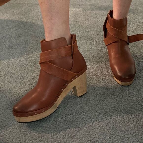 Free People Bungalow Clog Boots womens 6 ankle platform chestnut wrap buckle NEW - Picture 6 of 15